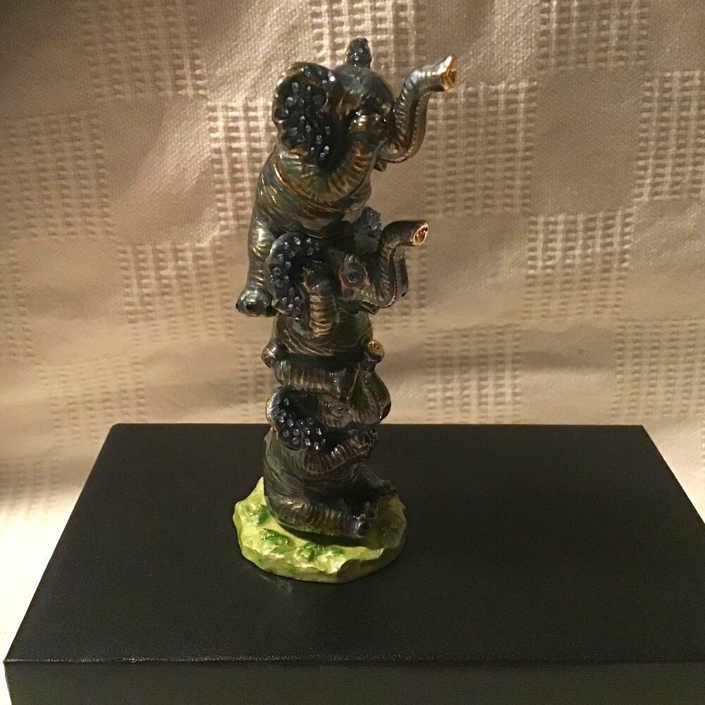 Keren Kopal Three Elephants EL 1965 trinket box new